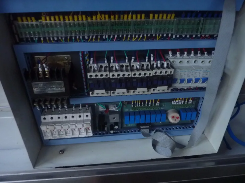 Китай производители пластмассовых изделий высокая скорость Джем блистерная упаковочная машина для продажи