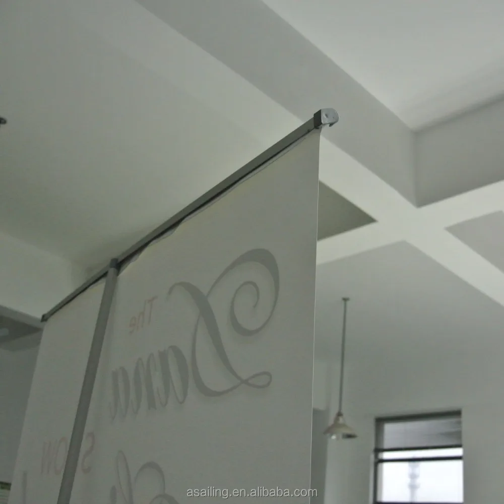 Easy set-up Pull up high resolution printing poster display