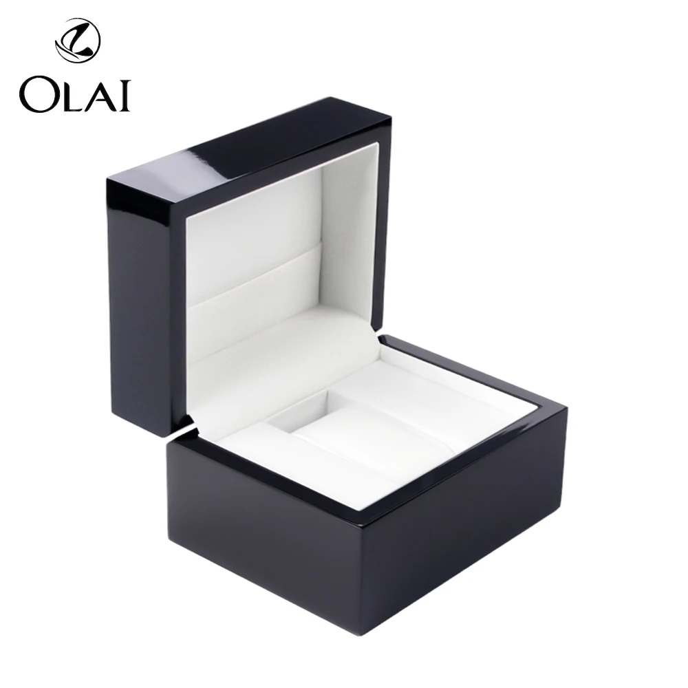 Luxury MDF Glossy Lacquer  Watch Packaging Box  Top-rated Watch Box Custom Logo