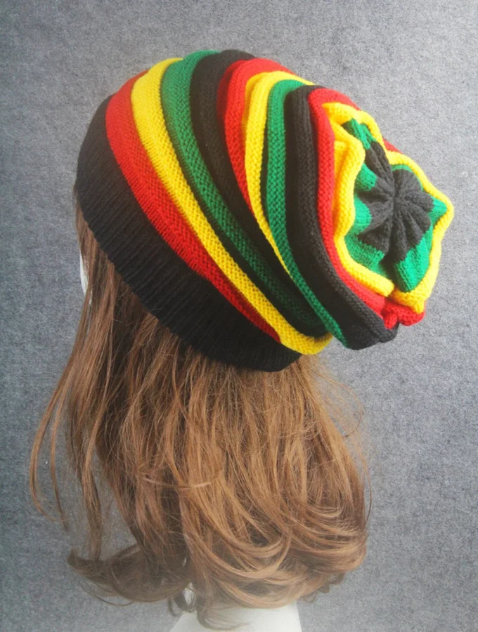 
High Quality Customizable Iridescent Women and Men Unisex Beanie Warm Winter Striped Knitted Hat 