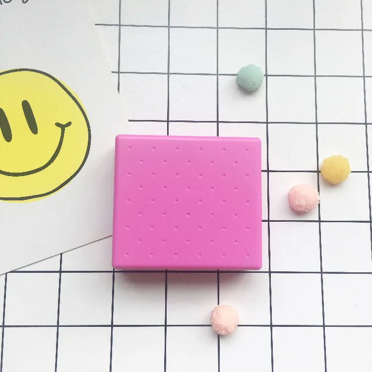 Little square cookie contact lenses packaging box colorful contact lens display portable case wholesale