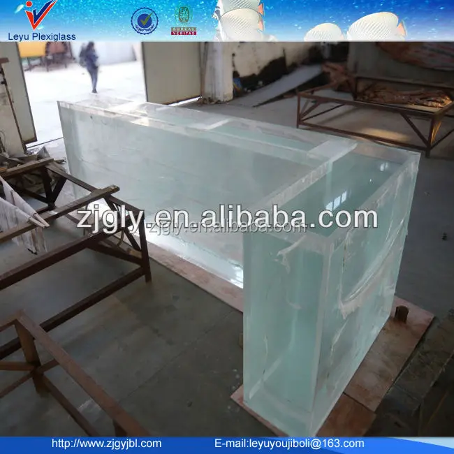 The Most Modern Design Acrylic Aquarium