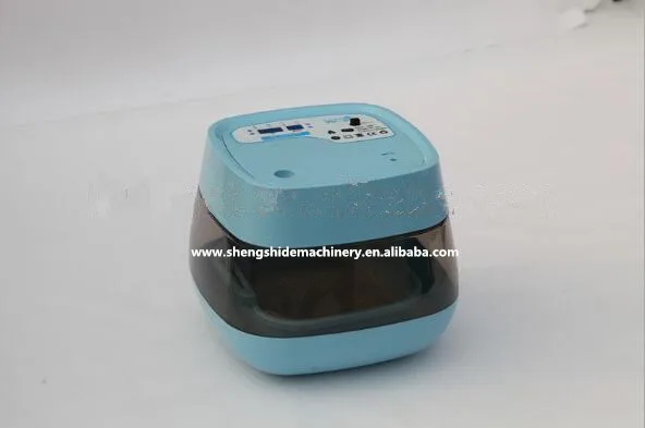 16 chicken eggs incubator hatcher/poultry egg incubator with egg tray turner