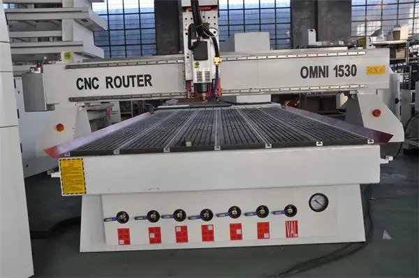 JinanOMNI Woodworking CNC Router with Rotary Axis