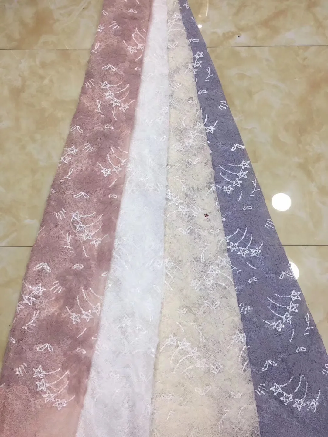 Beautifical new arrival lace fabric onion tulle sequin fabric girls party dresses ML1N814