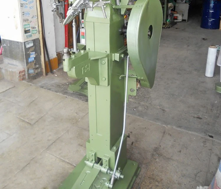 JULY four buckle riveting machine diameter 3-5mm