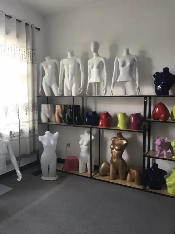 Wholesale cheap plastic upper body mannequin half body male mannequin with base torso mannequin