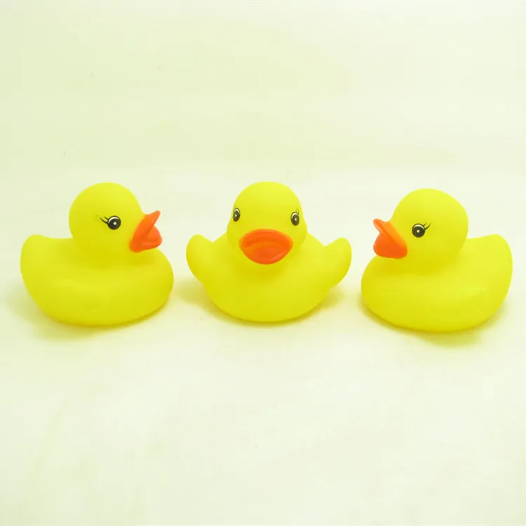 ECO-Friendly mini bulk yellow toy shower rubber duck for baby