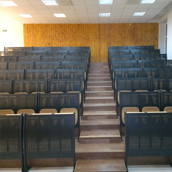 Студенческие парты и стулья набор дёшево школьная мебель для продажи TC005-E