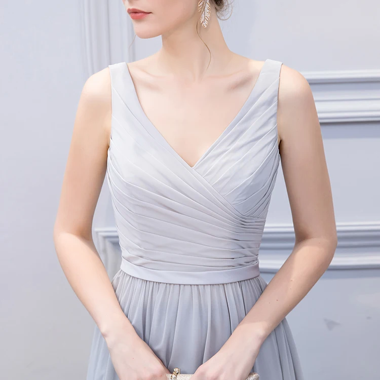 Красивое простое серебристое платье подружки невесты длиной до пола 2019