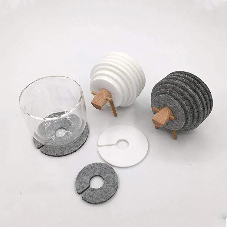 Custom High Quality  Handmade Sheep Shape Wood Felt Drink Coasters insulating Round Cup mat