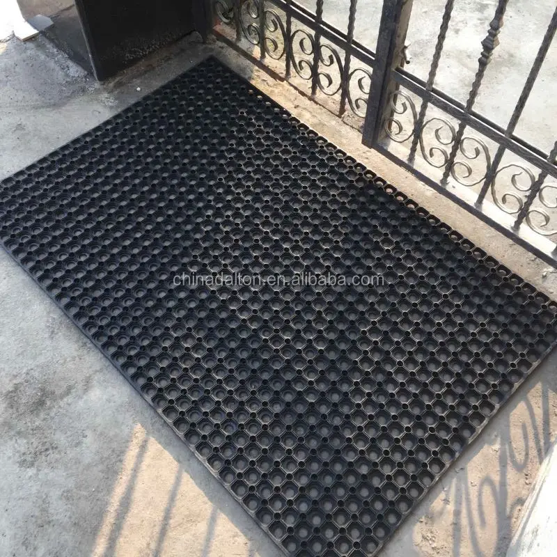 Outdoor Water Drain Holes Rubber Mat for Wet Area