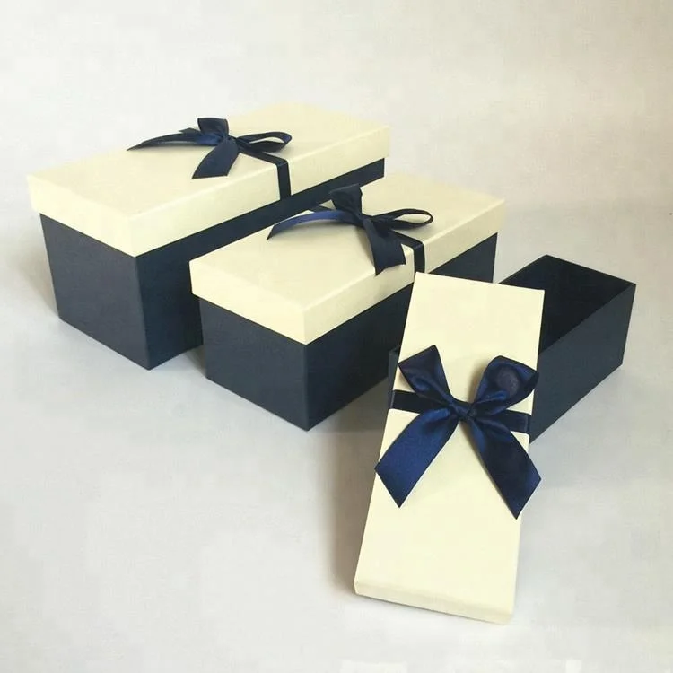 Factory wholesale high quality flower packaging box for love gifts