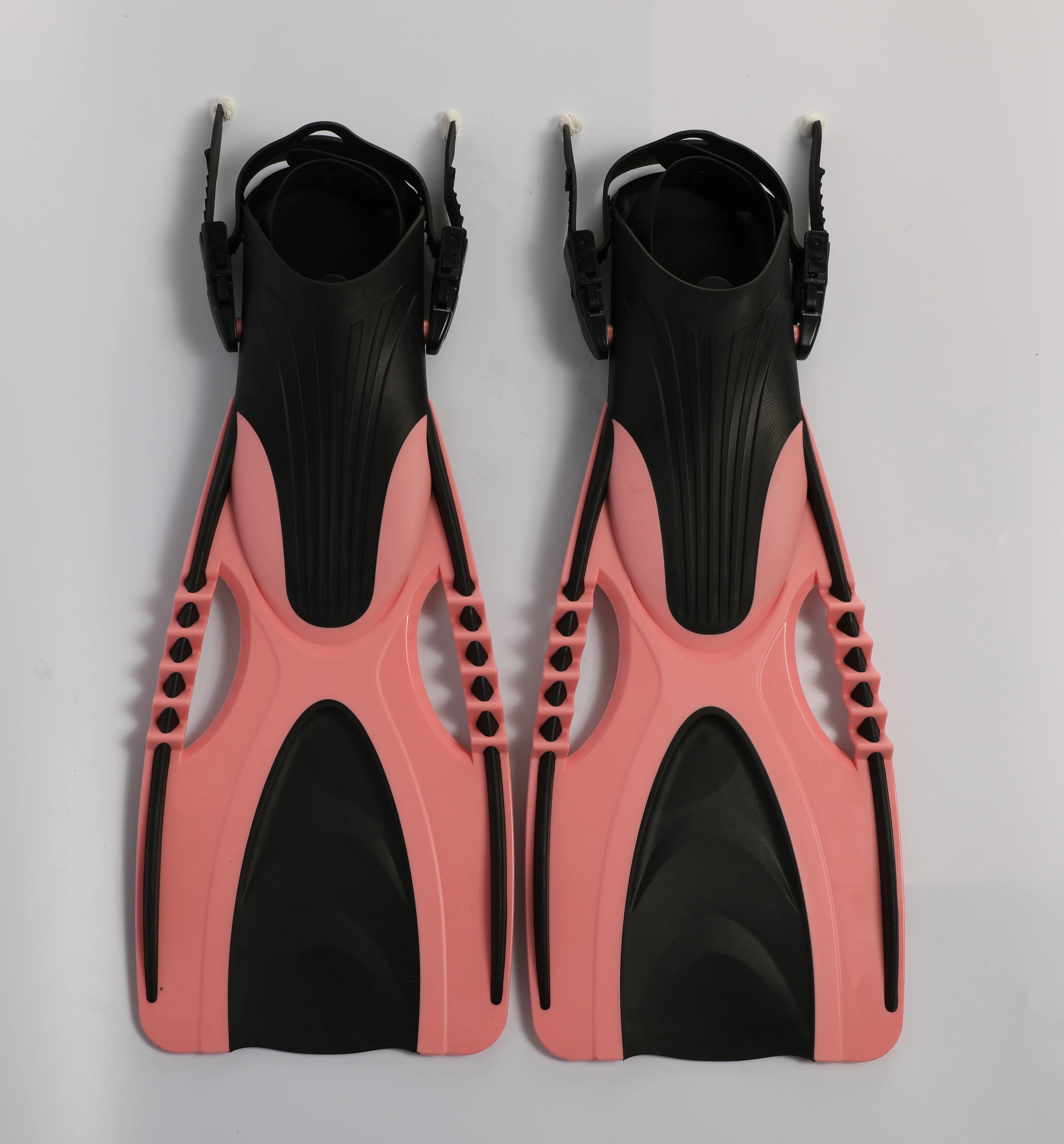 
High Quality Adult Swim Fins Diving Flippers Swimming Gear for Snorkeling Water Sports 