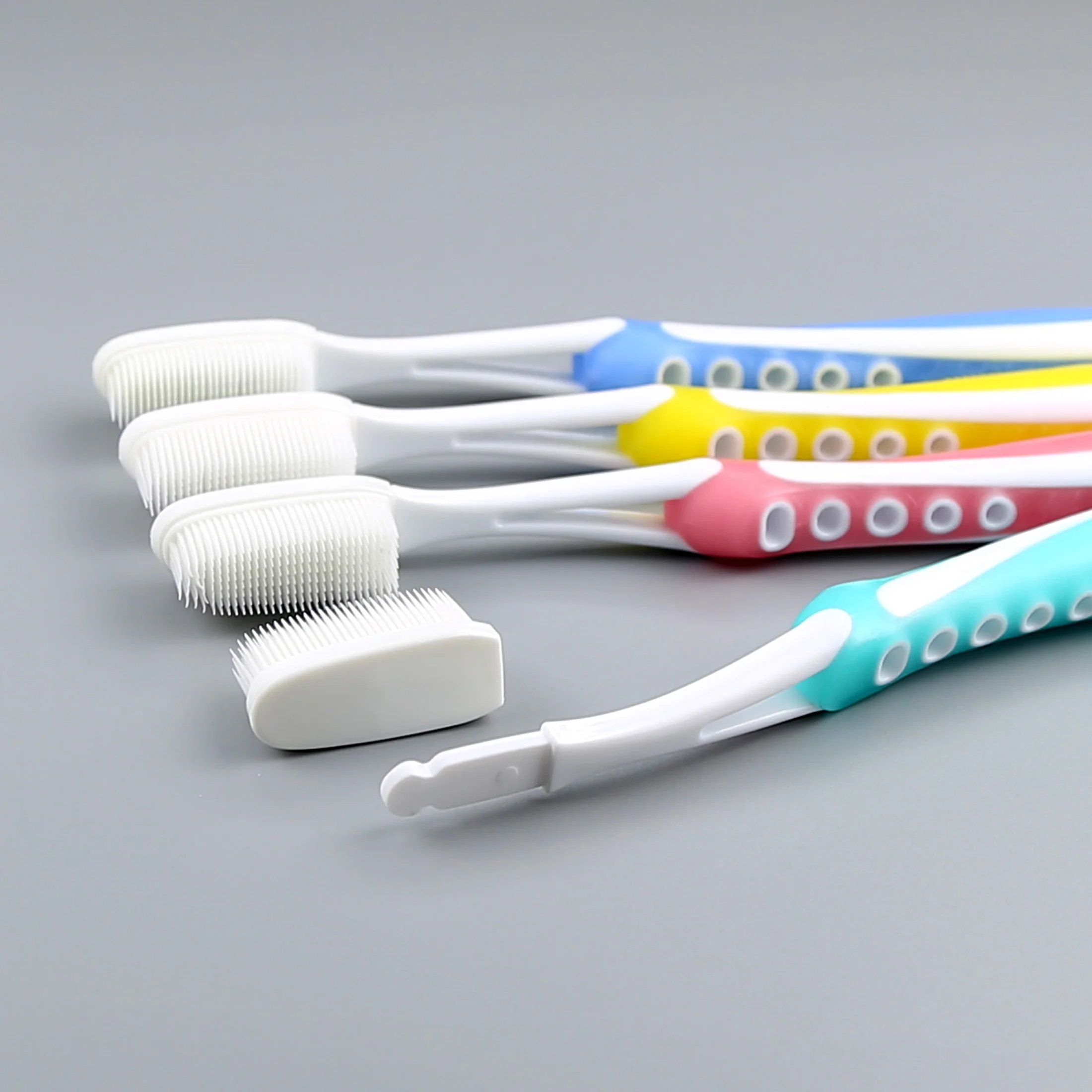 new design adult toothbrush with soft nano bristle  cepillo de diente