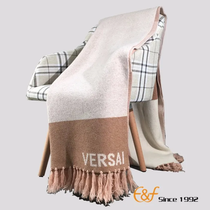 Letter Jacquard Tassels Design Merino Wool thick Knitting Blanket
