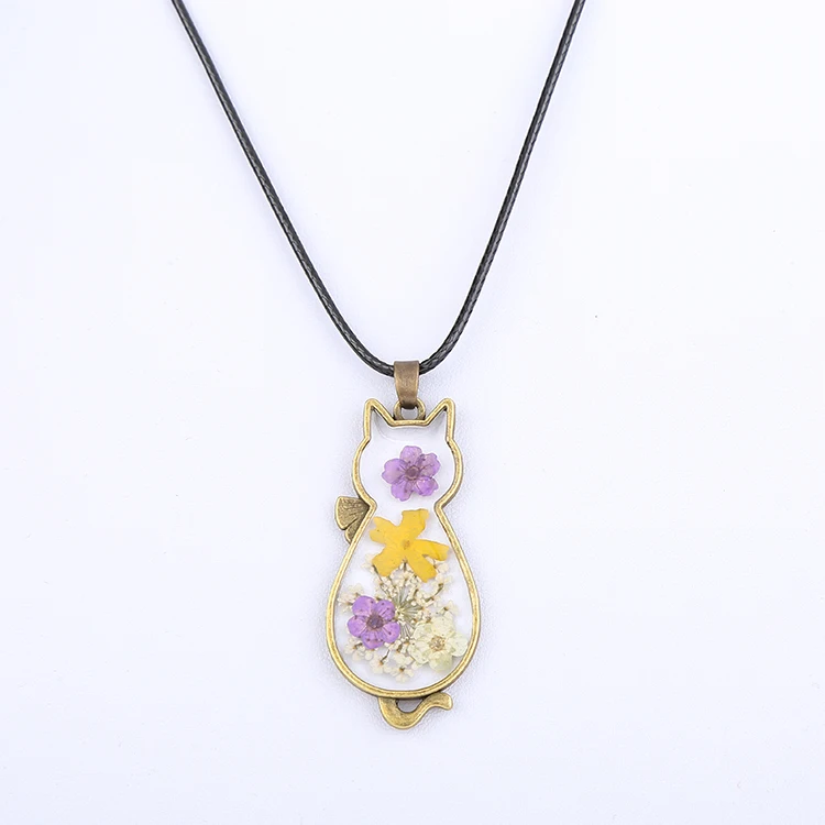 wholesale Fashion Real Flower Accessories Cat Shape Resin Pendant Necklace
