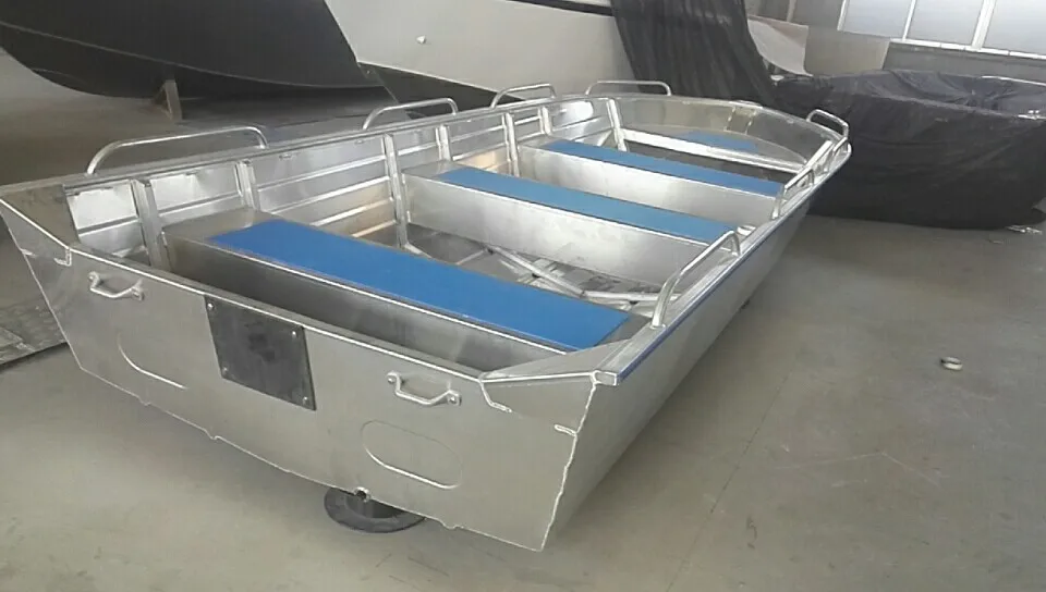 Алюминиевая лодка 465, рыболовная лодка