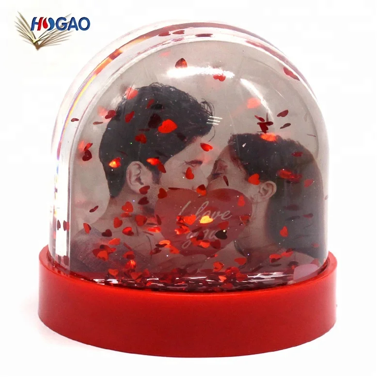 OEM crystals snow dome home decor return gifts plastic photo frames water globe wedding custom romantic snow globe for guests