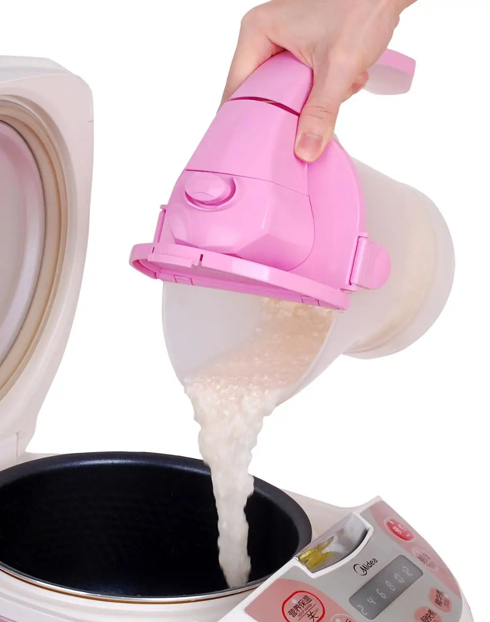 Electric plastic rice washing and egg beating multifunctional machine