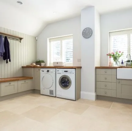 self-leveling floor mortar compound for floor leveling