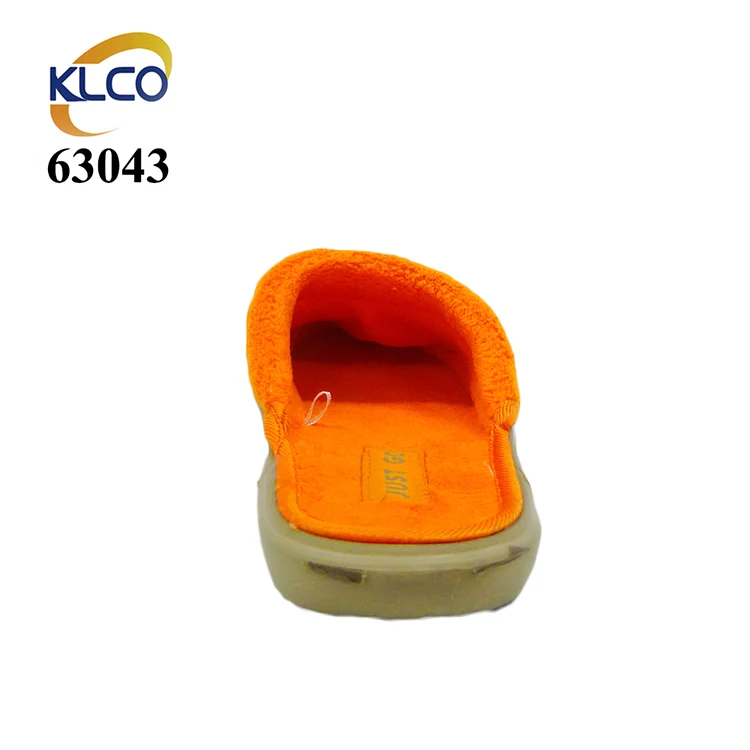 
Popular High-Quality Popular Plush Nursing Shoes Clogs 