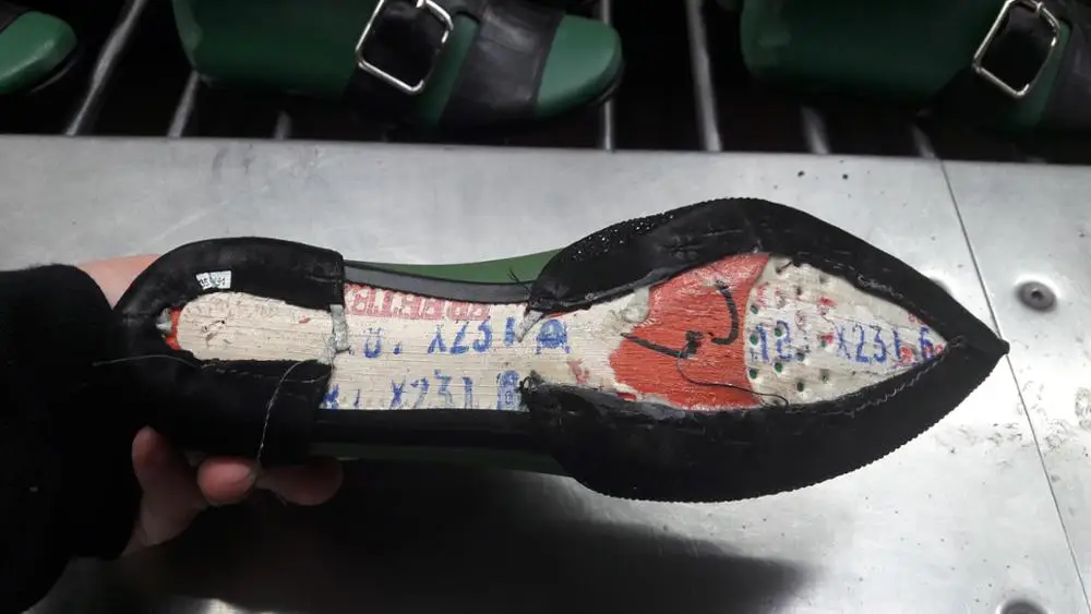 YT-1050 Double-headed Dust Suction Grinding Sole-roughing Machine