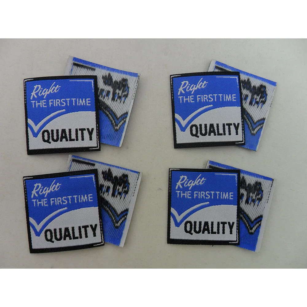 Woven labels cheap dress sewing apparel fabric name tags knitting labels