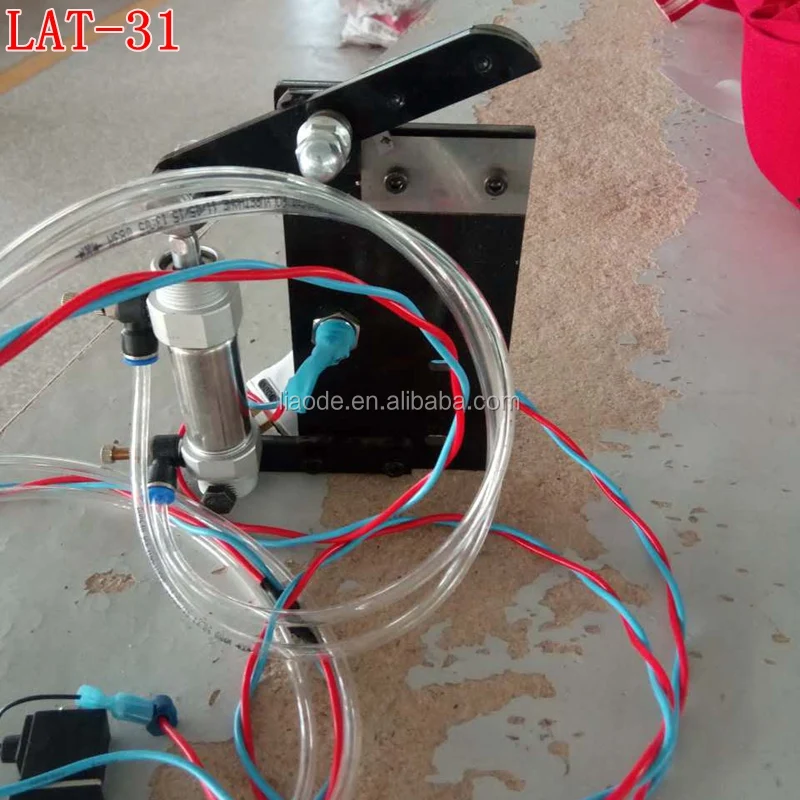 
LAT-31 Sweat band cutting device match for postbed sewing machine 
