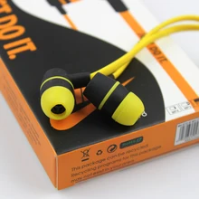 High Quality In-Ear Wired Stereo Headphones headset Earphone For all mobile phone and mp3/mp4