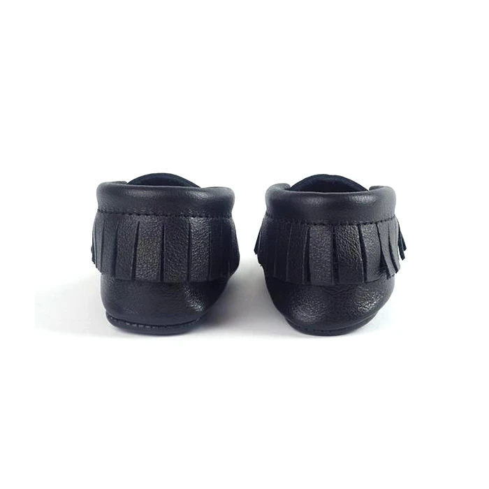 
Customized black color toddler moccasins shoes soft leather baby moccasins 