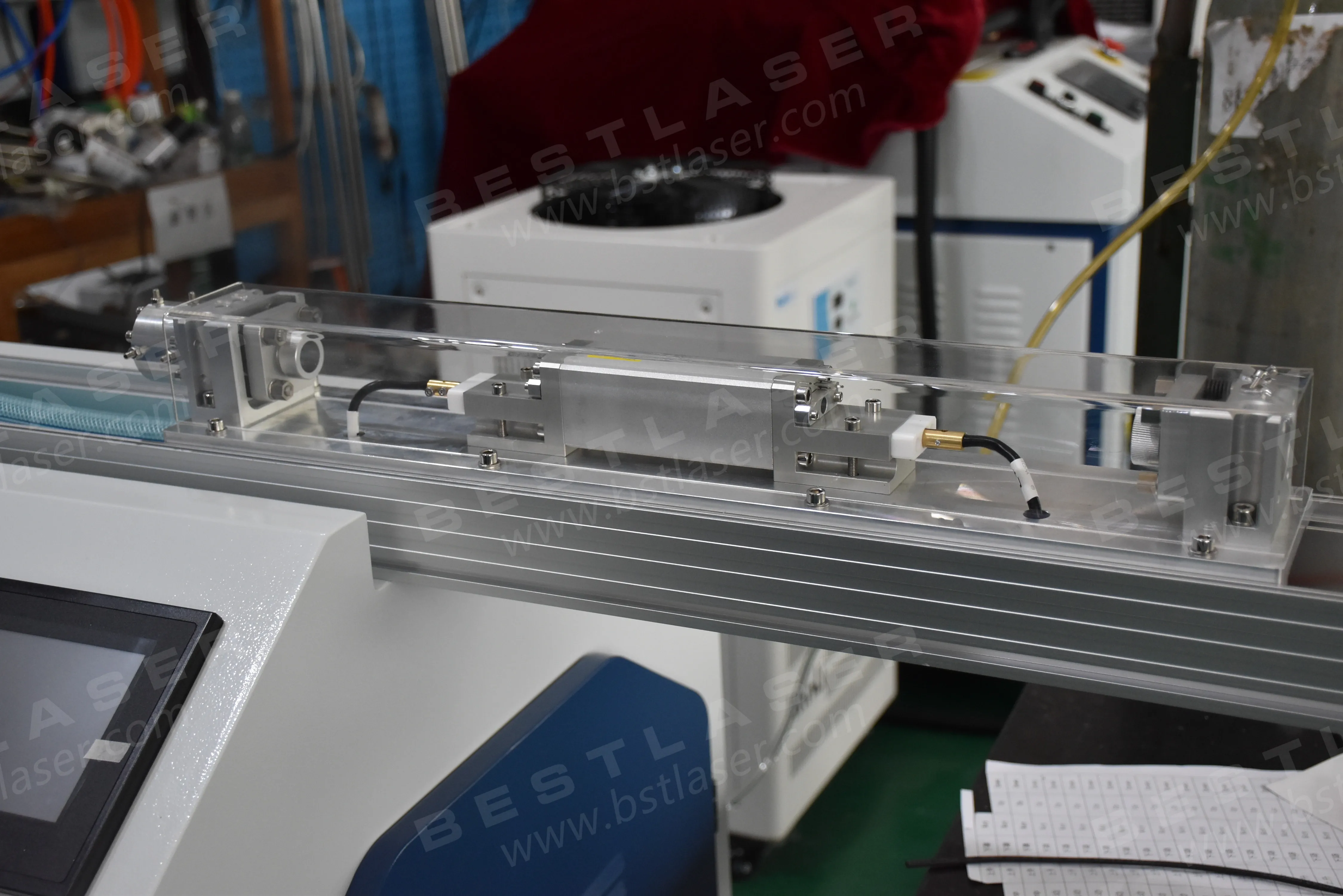 Strong Water Cooling 300w 500w Steel Aluminum galvanized sheet laser welding machine