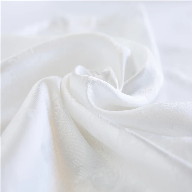 
China silk fabric supplier wholesale Marigold Fragrant Crepe 33% silk material white plain silk fabric 