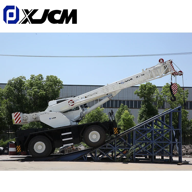 China  Manufacturer supply 30 Ton 4 Wheel Rough Terrain Mobile Crane
