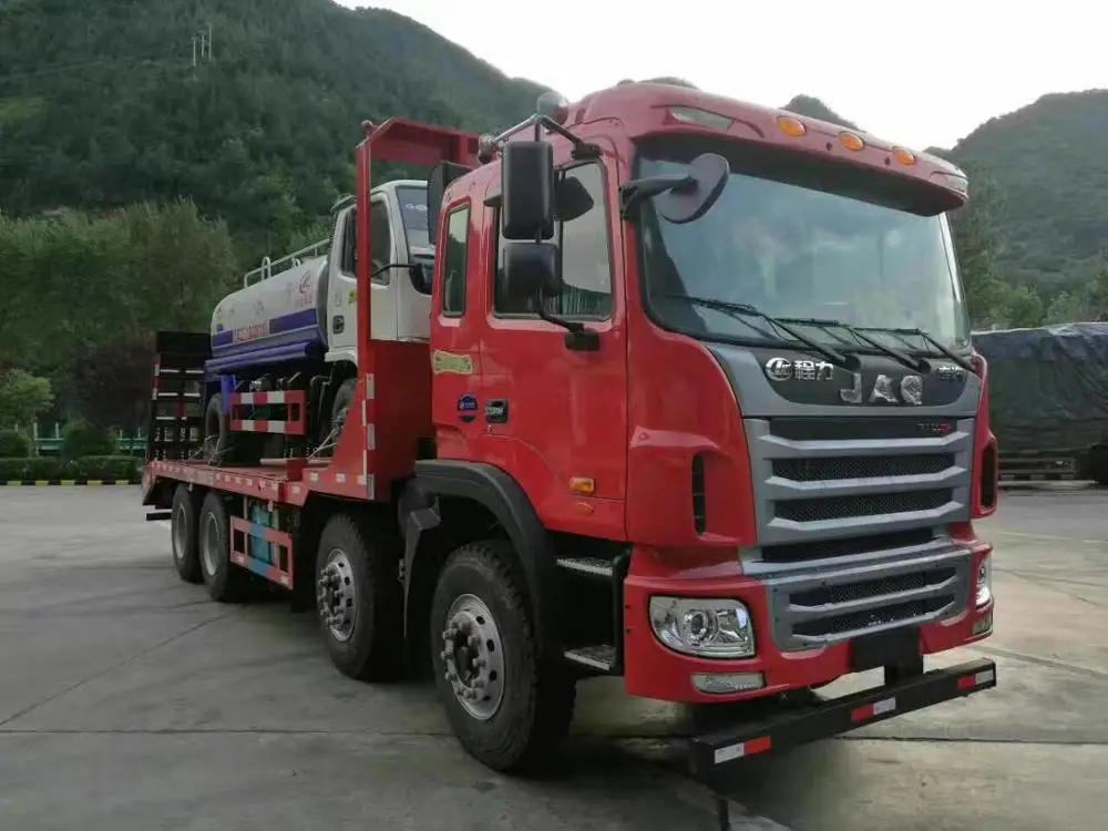 30tons JAC flat bed truck for Construction machinery
