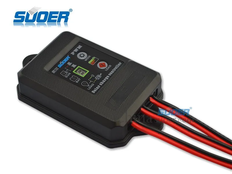 Suoer IP67 Grade Waterproof Controller 12V 24V PWM Solar Charge Controller 10A With Digital Display