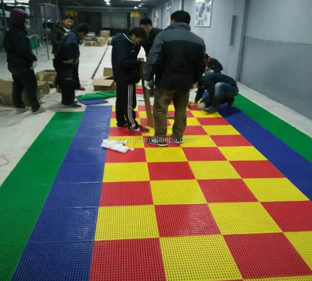 anti-slip durable pvc industrial interlocking floor tiles for washing/removable plastic interlocking garage floor tiles