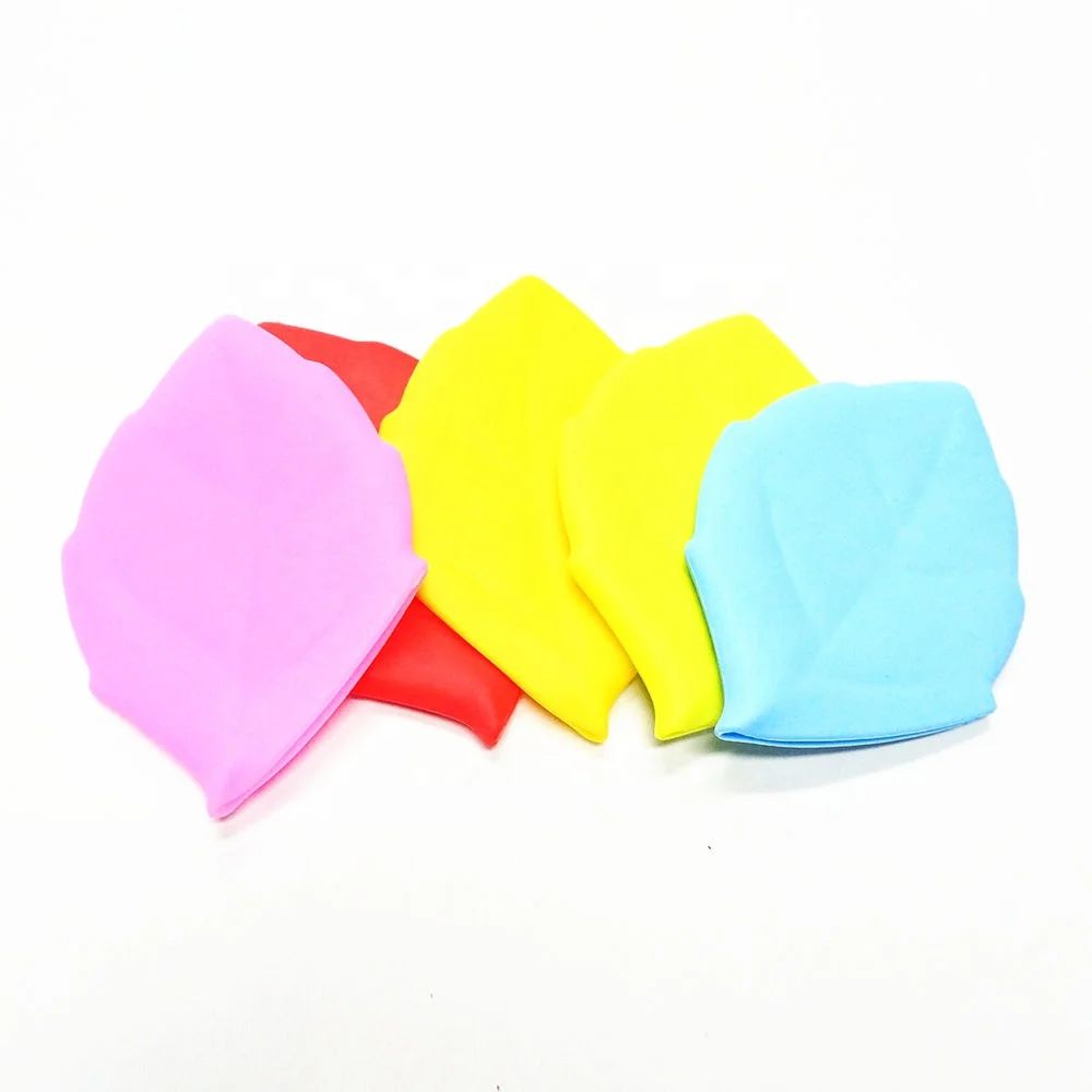 Soft Pocket Water Cup Leaf Shape Water Container Silicone Travel Folding Cup