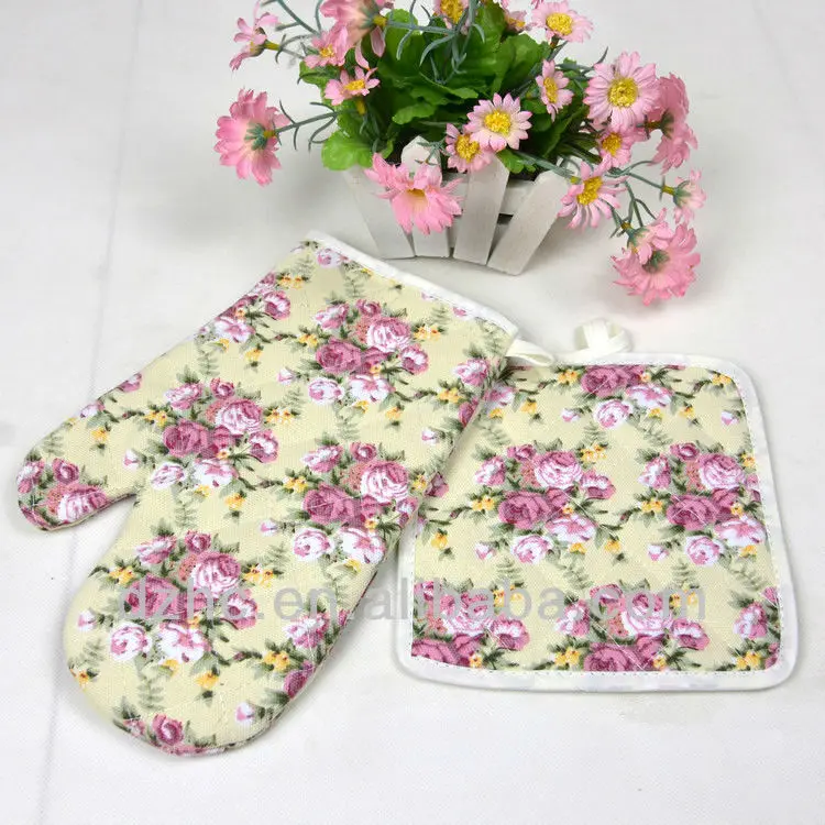 
set of 2 cotton silicone oven mitt and pot holder 