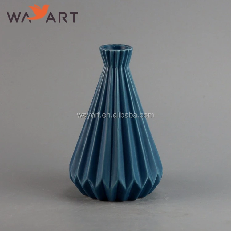 Geometrical Design Blue Ceramic Modern Vase For Decoration
