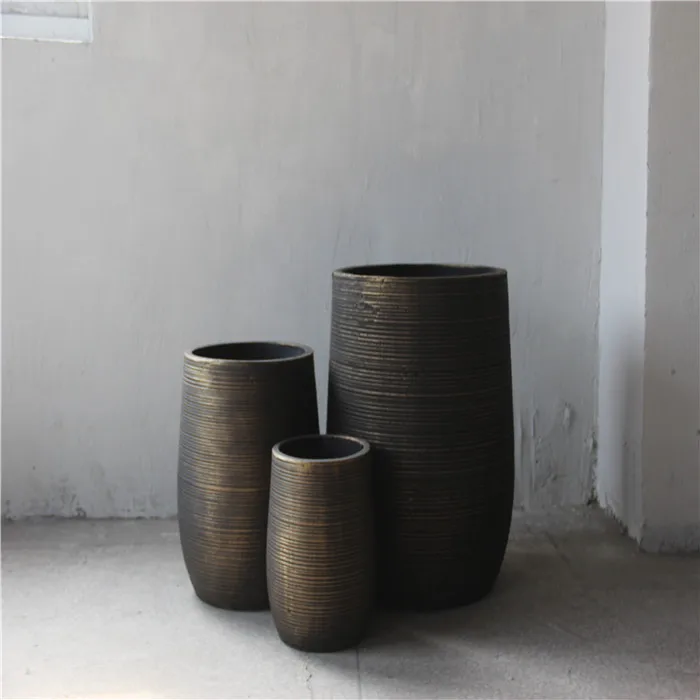 Popular fiberclay the new brick-like pot with wooden legs