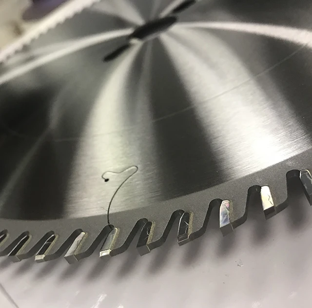 Диск для циркулярной пилы 300x96T для резки меламиновой древесины