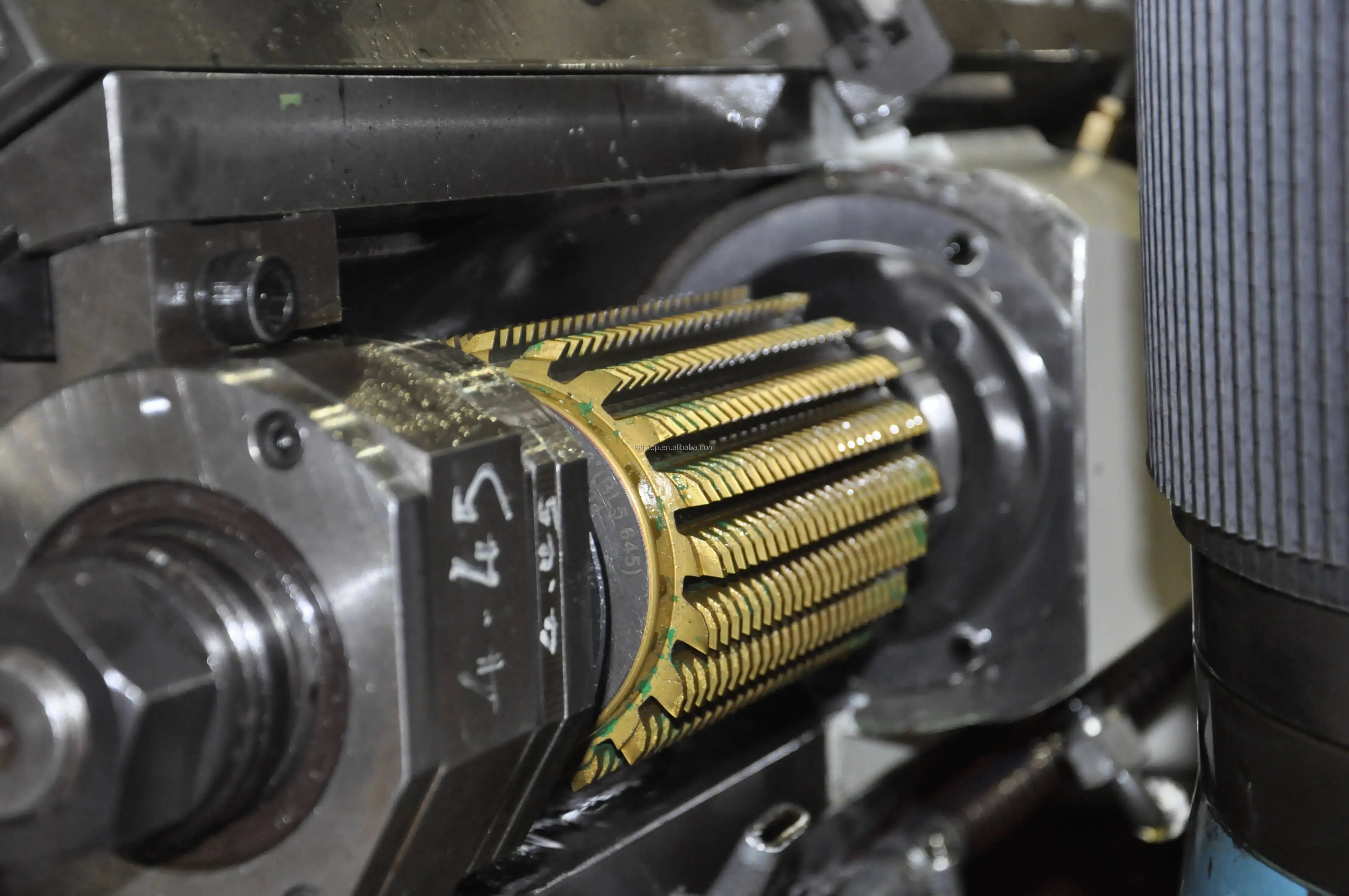 Hot Sell Spiral Gear Cutting Machines Hobbing Machine For Sale