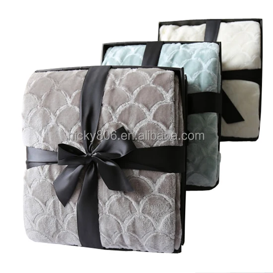 Super Soft polyester embossed flannel Throw blanket