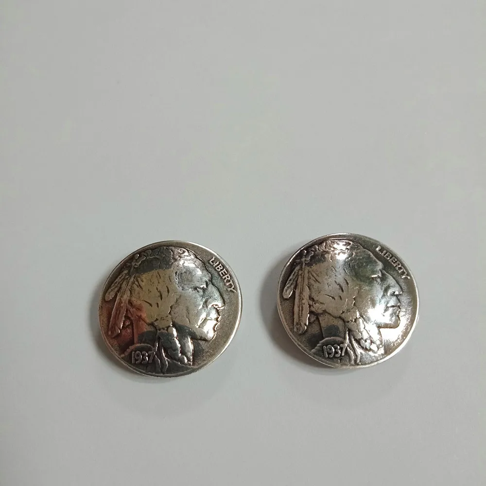 Никель монета conchos с винтовой задней частью