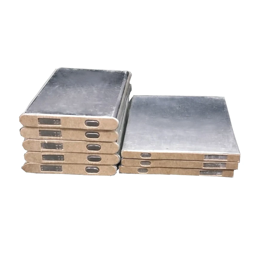 Custom Phone Batteries Universal Grade A Battery Cells Rechargeable OEM Li- ion Battery Pack for Game Machine LED Light