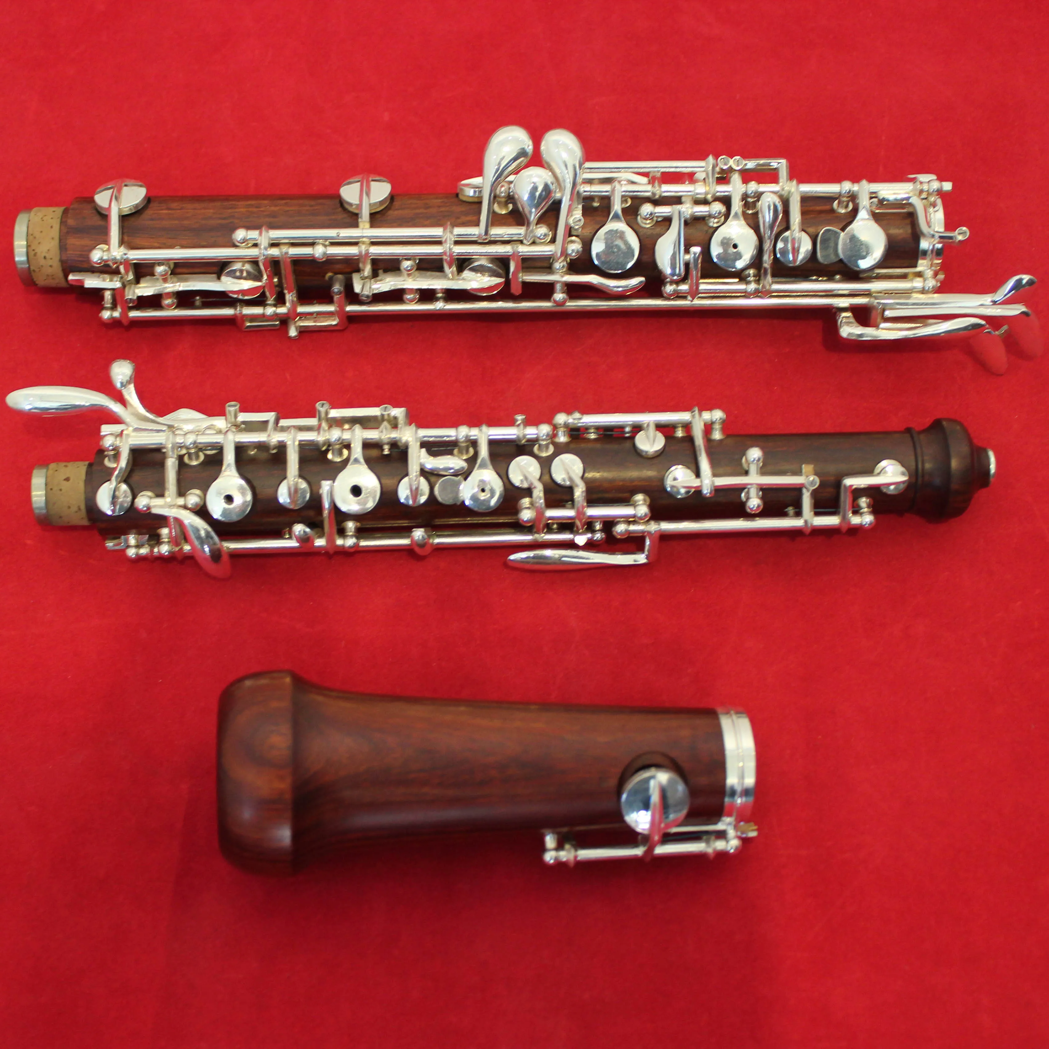  Гобой с позолоченными ключами из розового дерева