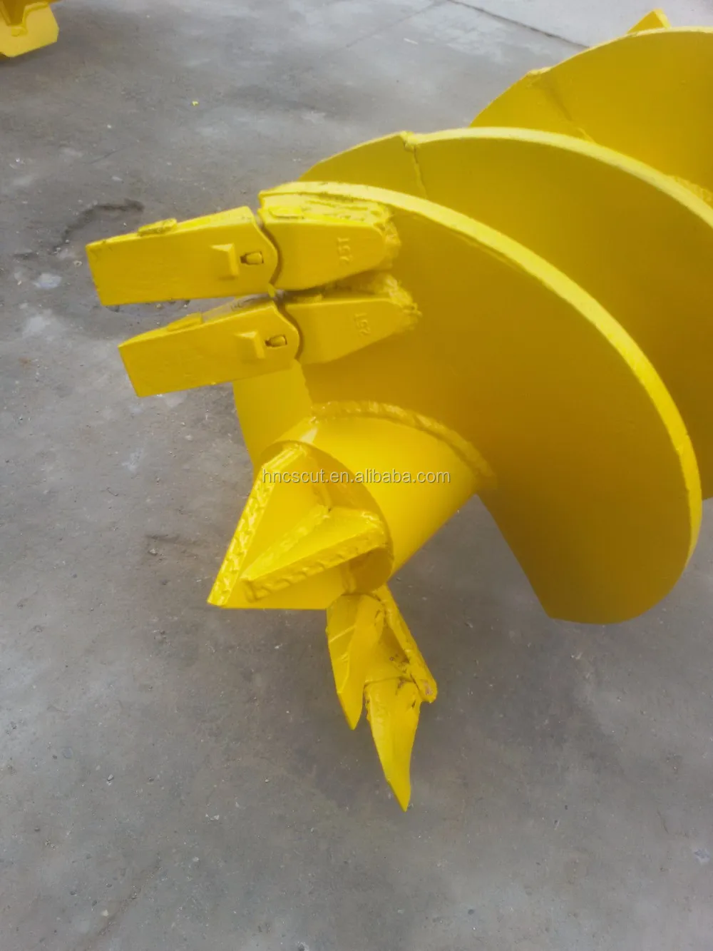 Буровой шнек и шнек для почвы