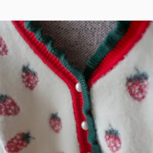 PHB 13178 V collar design fashion strawberry pattern girls crochet cardigan