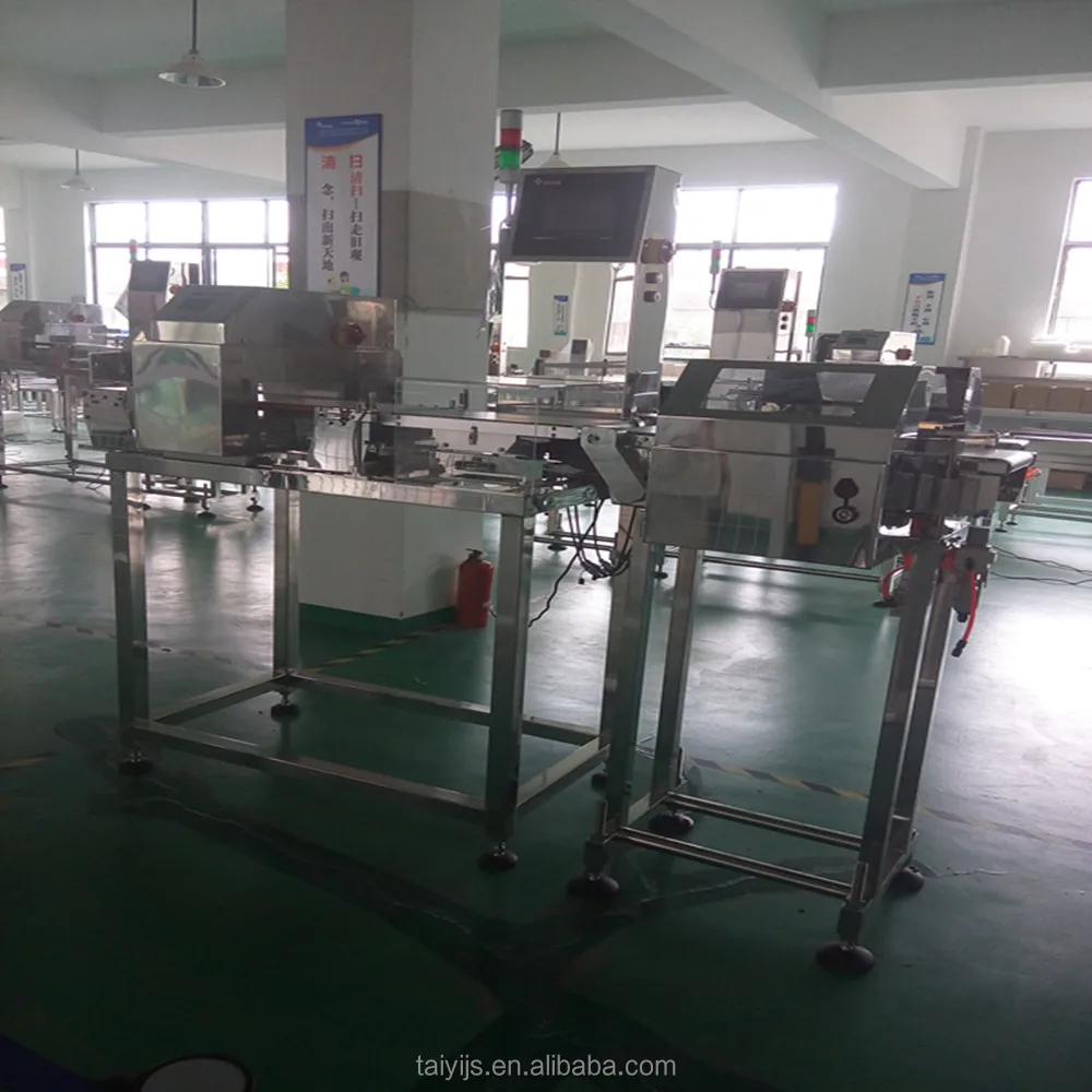 В сочетании металлоискатель и контрольные весы IMC-230L